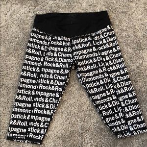ECU - Betsy Johnson Capri leggings size XL